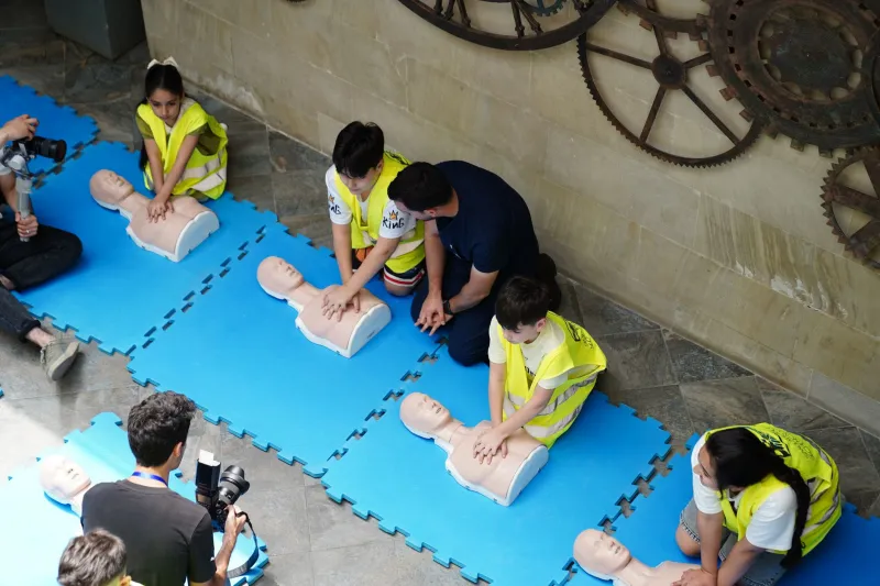 The Conversation That Could Save Your Street: Encouraging CPR Training in Your Neighborhood