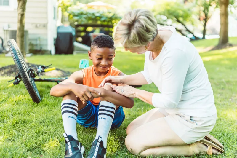 Summer-Ready Parents: Intermediate First Aid Skills to Master Before the Season Begins